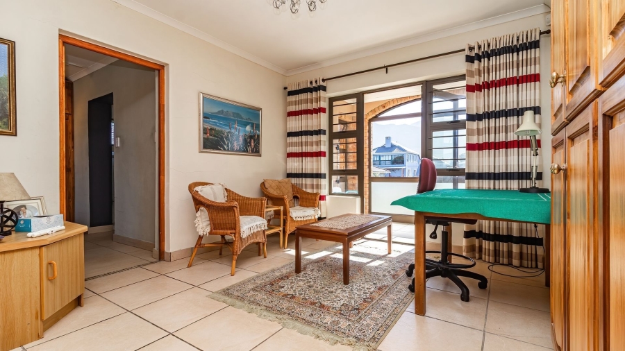 3 Bedroom Property for Sale in Kleinmond Western Cape